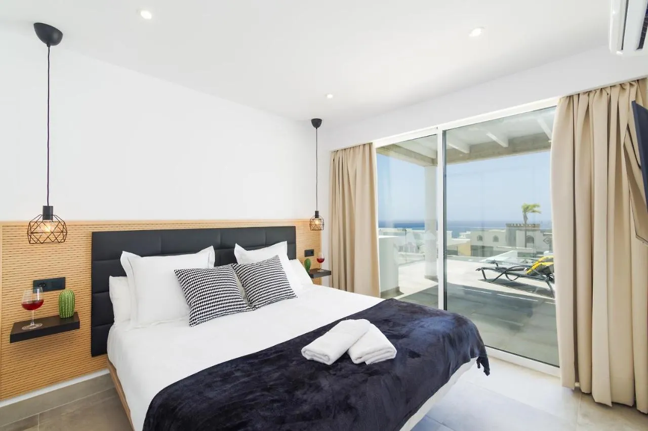 Villa Andrea Del Mar By Villa Plus Puerto Calero Spain