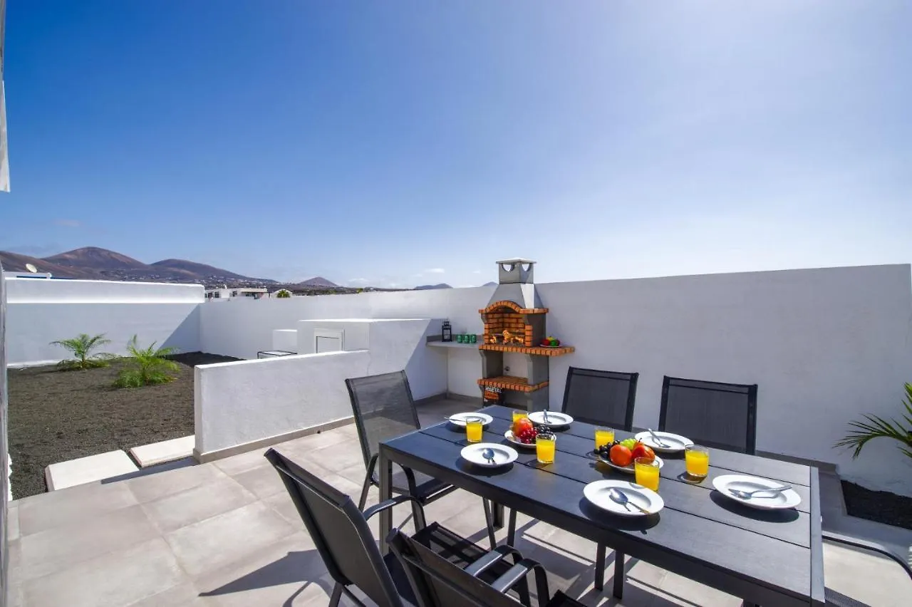 Villa Andrea Del Mar By Villa Plus Puerto Calero 0*,